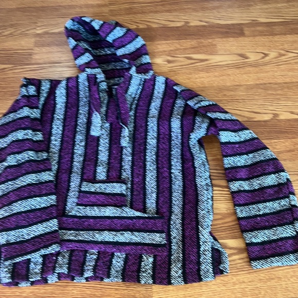 Handmade Drug Rug Hoodie from Mexico - Picture 3 of 4